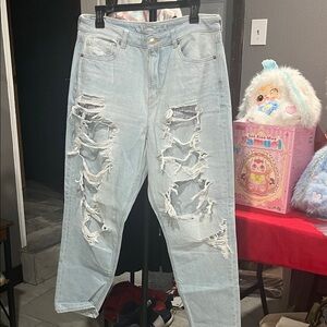 American Eagle Outfitters Light Blue Ripped Boyfriend Jeans